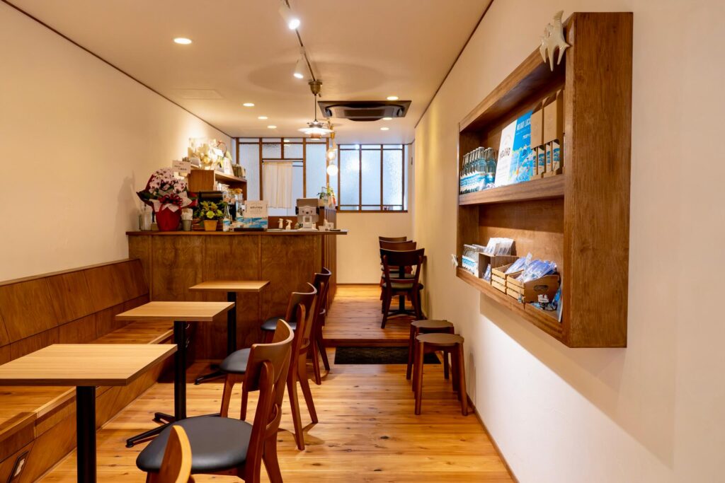 クルーズカフェキャナル栄町銀天街